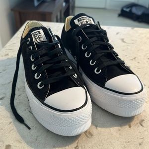 Black platform converse size 7